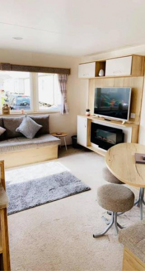 Lakeside East 16 - Haggerston Castle